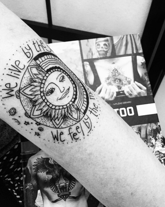 Serial tattoo signé Pink Pain Tattoo