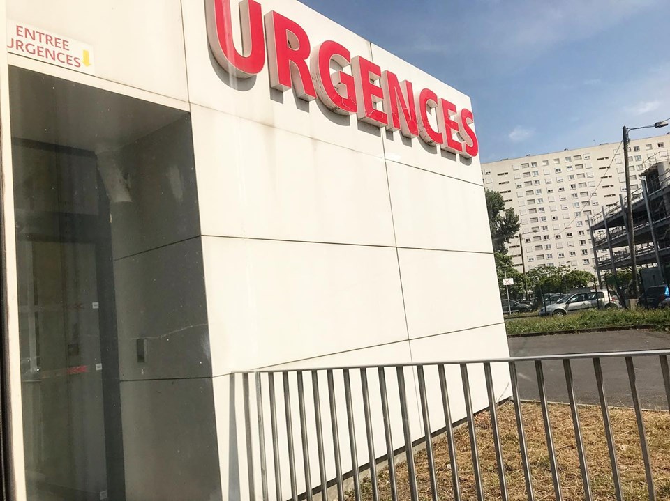 Se retrouver aux Urgences à cause d'un scooter mal garé